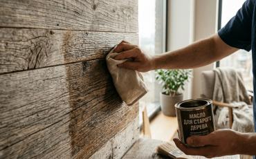Как ухаживать за амбарной доской в интерьере