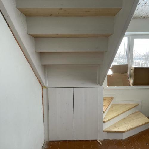 Деревянные лестницы - /files/catalogproducts/182-имени-1.jpg