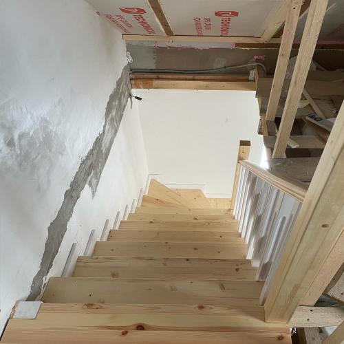 Деревянные лестницы - /files/catalogproducts/182-имени-4.jpg