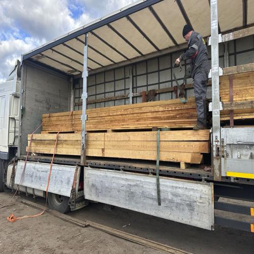 Брус и доска естественной влажности из лиственницы - /files/catalogproducts/289-листв из рф - 1.jpg